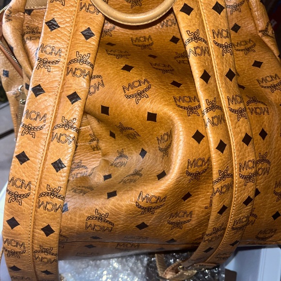 Pre loved MCm backpack. Unisex - Picture 4 of 4